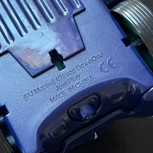 PJ Masks Just Play Frog Box eOne: Catboy and Catboy-Mobile - Picture 12 of 13